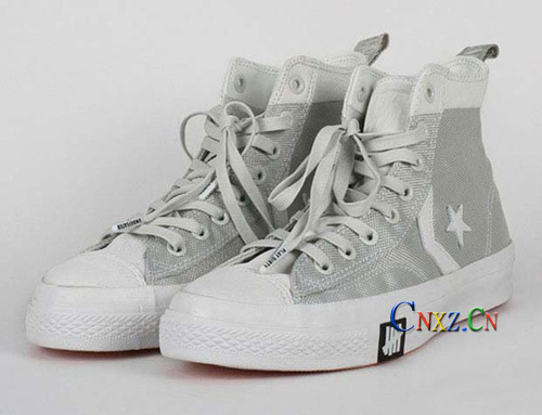 Converse  Undefeated Star Player Hi Ь